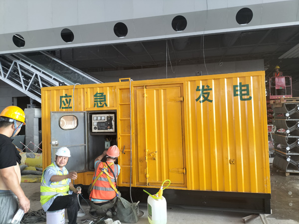 和硕怎样判断空气滤清器是否需要更换？
